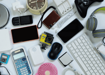 Trending-Tech-Gadgets-Dropshipping-Products-To-Sell-in-2021