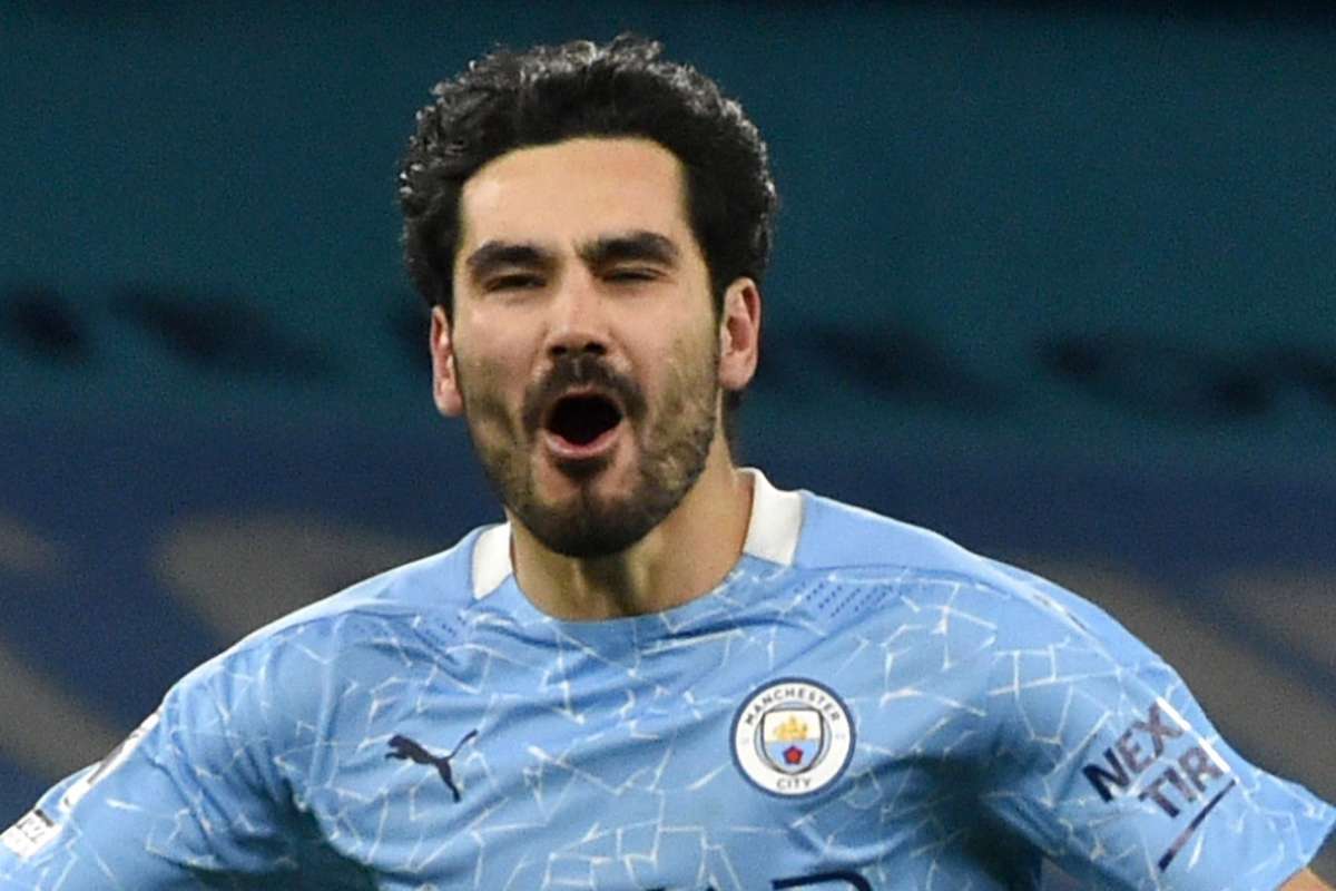 Ilkay Gundogan to delay new Man City deal with top scorer interested in Barcelona transfer