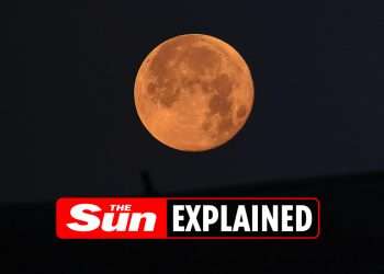 Why does the moon look red?