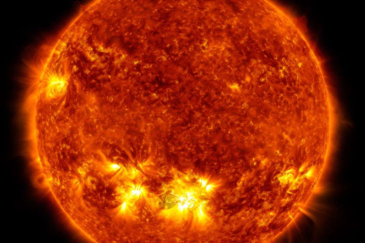Halloween solar flare headed for Earth could trigger Northern Lights this weekend – and disrupt power grid