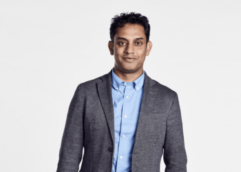 Shamayun Miah, Management Consultant, on Making Bold Career Moves and Giving Back