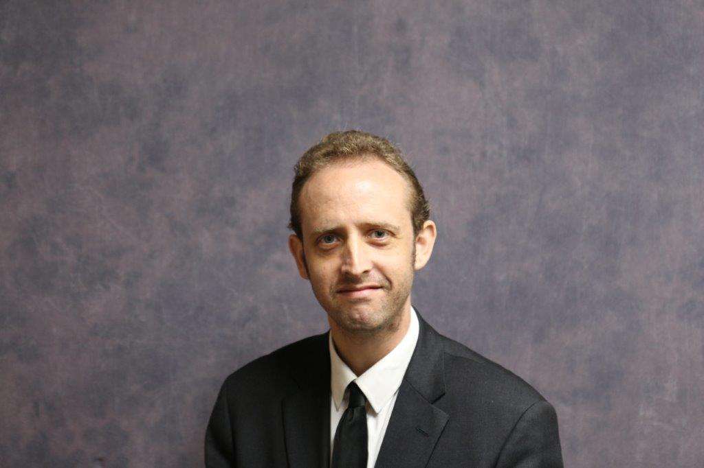 Dr Jonathan Kenigson