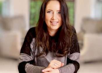 Business Coach Rina Slusnyte: How to Sell Your Knowledge and Make € 10K a Month When you are Just Starting Out