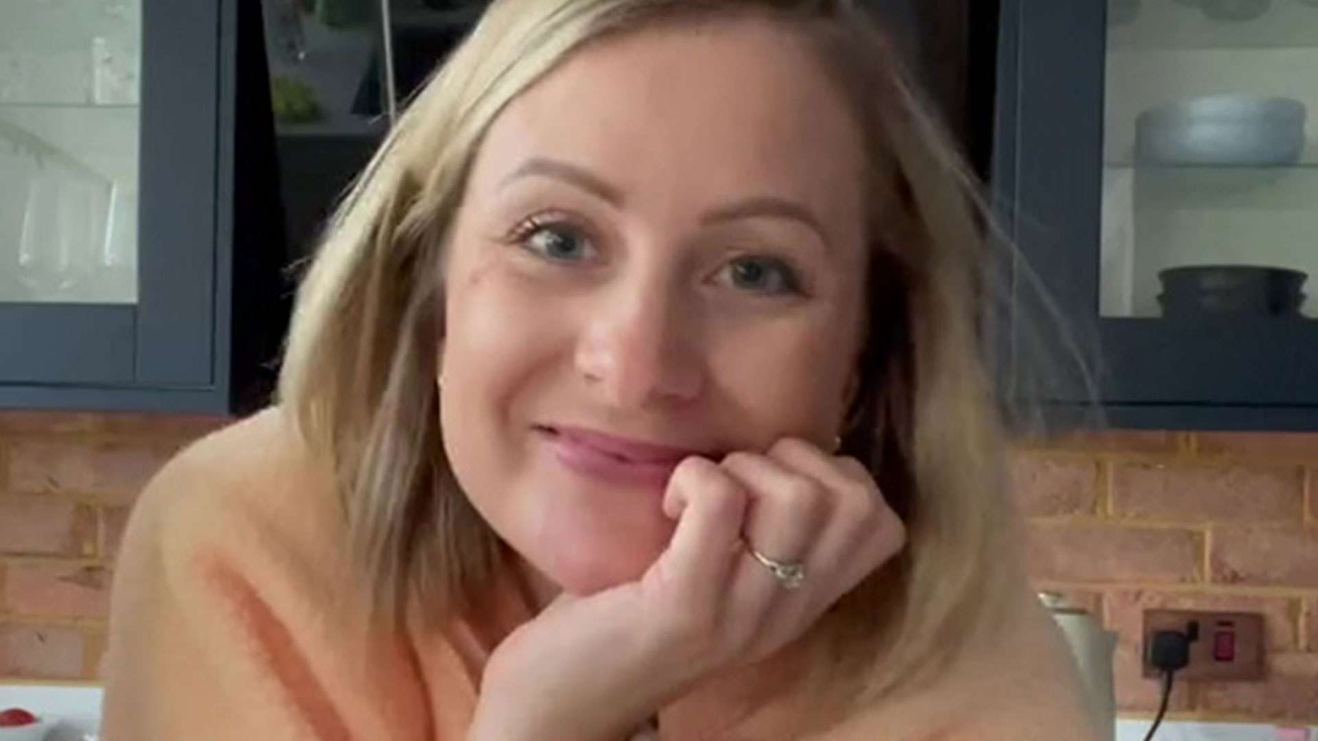 I’m a money-saving guru, my simple tips will save you lots of money on your food shop & mean you NEVER have leftovers