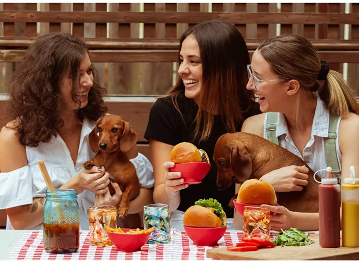 We discovered the ideal solution for messy burger eaters (you know who you are)