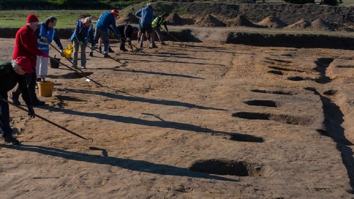 1,400-year-old royal hall discovered in Rendlesham