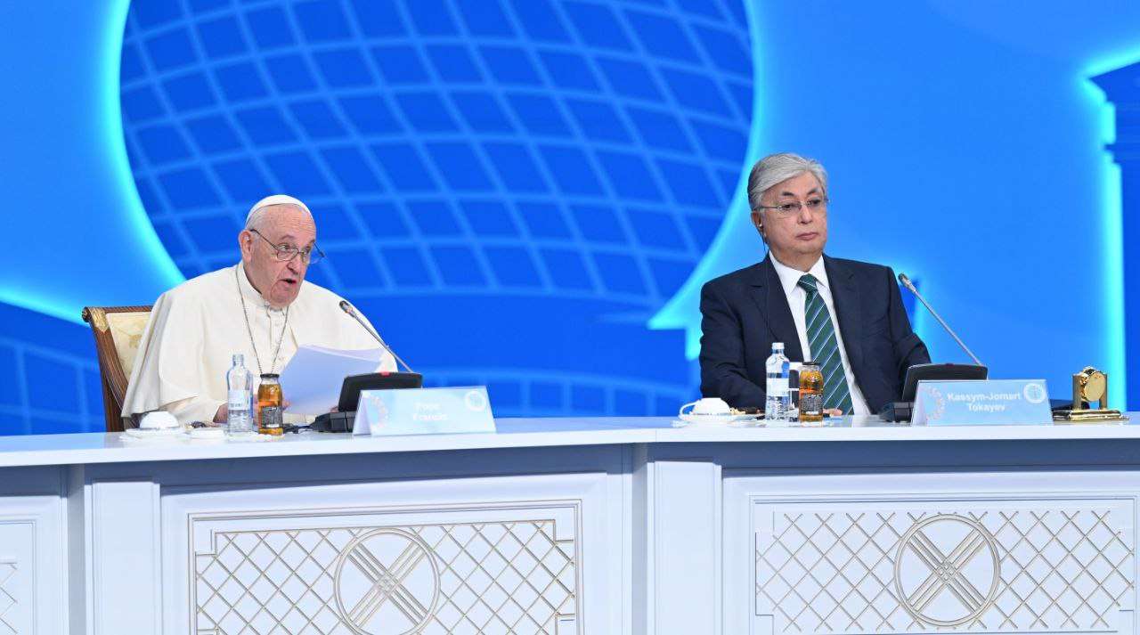 Pope Francis: “Kazakhstan, an Example of Civilization and Courage”