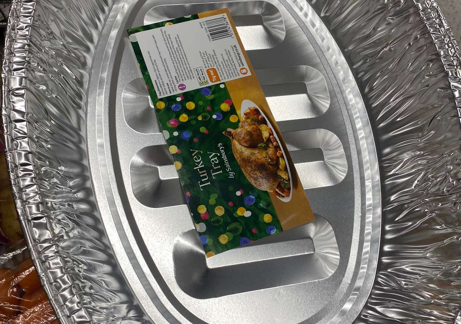 I spotted foil trays reduced to 5p in Sainsbury’s so grabbed 30 of them – I can’t wash a normal roasting dish for that