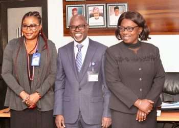 In a bid to develop a world-class university ecosystem in Kwara State and North Central Nigeria, a new partnership has emerged comprising of the 8 universities in the State of Harmony. This partnership, named KU8 comprised of the 8 universities in the state namely: The University of Ilorin, (established 1975), Al-Hikmah University, Ilorin (established 2005), Kwara State University Molete (established 2009), Landmark University, Omu Aran (2011), Summit University Offa (2015), Crown Hill University, Ilorin (2016) and the two newest universities in the state, established in 2021, the Thomas Adewumi University and the Ahman Patigi University. According to the convener of the KU8 initiative and the Vice-Chancellor, University of Ilorin, Professor Wahab Olasupo Egbewole, SAN, “the purpose of KU8 is mainly to develop closer relations, promote academic linkages and establish institutional collaboration which will allow joint activities in delivering the university mandates of teaching, research and community service”. The consortium therefore will promote the concept of Glocalisation in order to establish a balance between local relevance and global appeal for the member institutions. The establishment of the consortium on Wednesday 11th January 2023, at the Council Chambers of the University of Ilorin, followed a unanimous affirmation by the Vice-Chancellors of the 8 universities through a set of mandate known as the “Ilorin Declaration on the Establishment of the Consortium of Universities in Kwara State (KU8)”. This declaration shall set the agenda for the emergence of a world-class university system in the sub-national region. While the membership of the consortium is limited to the Vice-Chancellors of the 8 universities in the state, the structure is flexible to accept new members as new universities are established. In addition, a consortium of the University Librarians, Directors of Academic Planning, Directors of Research, and Directors of Entrepreneurship and Community Development for the 8 universities shall form the technical support arm of the KU8. One of the major highlights of the day was the designation of the University of Ilorin as the Secretariat, and the appointment of key officers for the consortium. Professor Wahab Olasupo Egbewole, SAN of the University of Ilorin was appointed as the first Chairman of the KU8 and the Vice-Chancellor of Thomas Adewumi University, Oko Professor Francisca Oladipo, FNCS was appointed as the Secretary General while Professor Charity Aremu, Vice-Chancellor, Landmark University Omu-Aran emerged the treasurer.