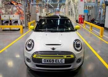 Hybrid cars drive strong start for UK electric vehicle industry but chargers stall future progress