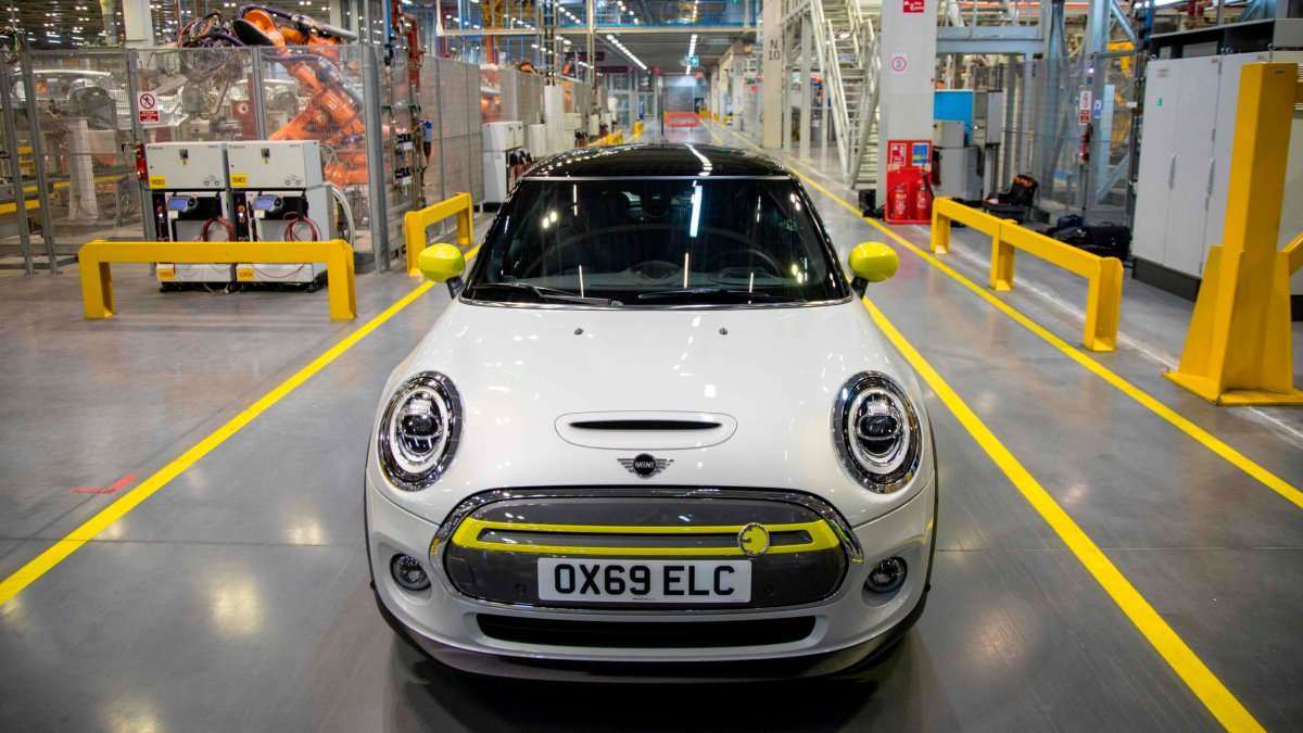 Hybrid cars drive strong start for UK electric vehicle industry but chargers stall future progress