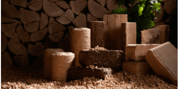 Firewood vs Briquettes: Choosing the Right Fuel for Your Heating Needs