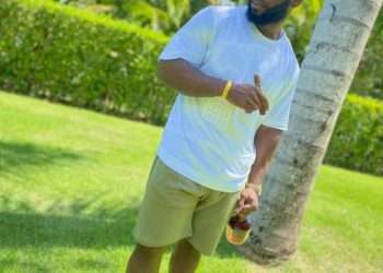 EXCLUSIVE: UK WAVE PIONEER BASEMAN SPOTTED LEAVING ICONIC lONDON  STUDIO…. , FUELING RUMOURS OF A NEW ALBUM!