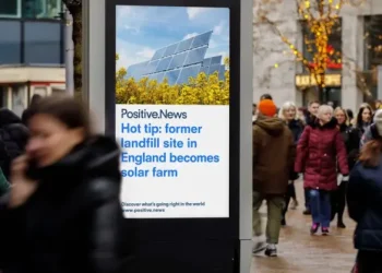 Positive News spreads to 3,500 UK advertising boards