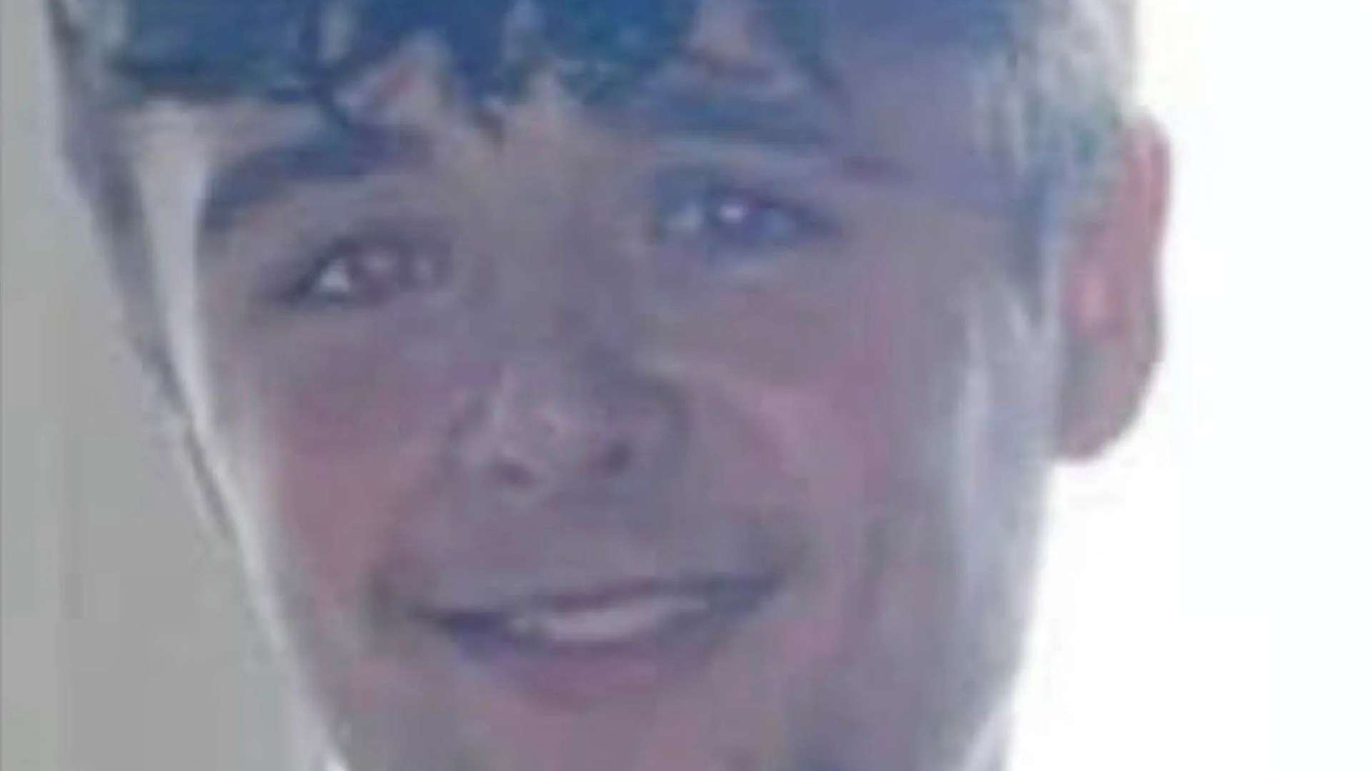 Teen, 19, found stabbed to death in Hanworth Park by joggers as cops launch murder probe