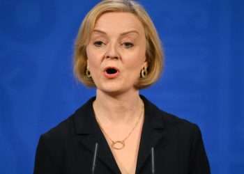 Liz Truss slams Labour for blocking her bid to ban trans women from changing rooms and toilets