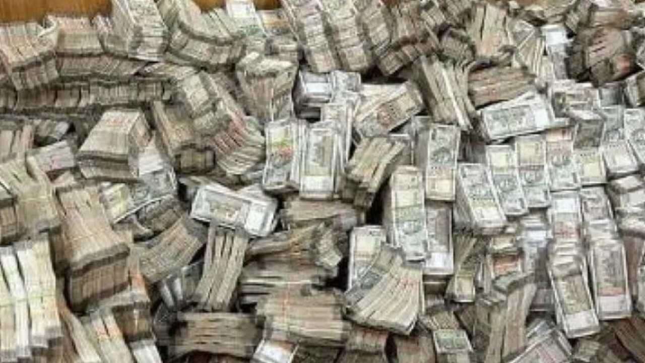 Record income tax revenue, 3.13 lakh crore, a 20 percent increase over last year