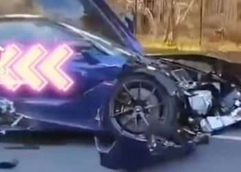 Shock video shows wreckage of ‘HSTikkyTokky’s £220,000 McLaren after TikTok star’s supercar destroyed in horror crash’