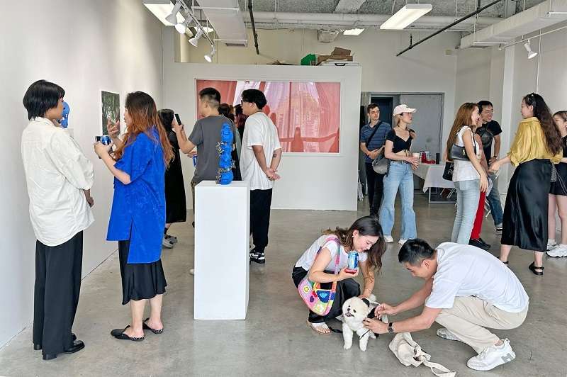 Li Tang Community and A Space Present Diverse Artistic Perspectives in Exhibition “On Broadway Street”