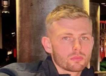 I was forced to flog meat on doorsteps with social media sensation father… now I’m chasing boxing titles