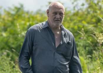 ‘We don’t want to live here anymore!’ slam neighbours of £7.2m lottery rapist Iorworth Hoare as they struggle to sell