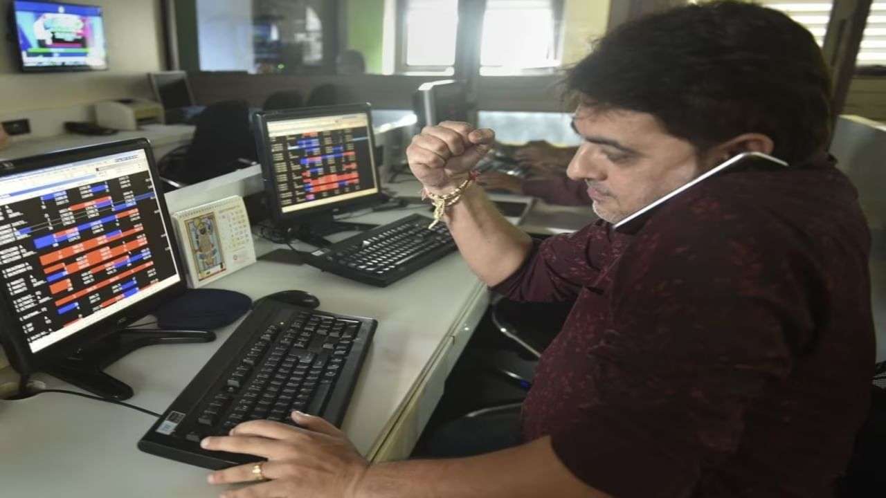 Gujarat gave work to the construction company making this road, the expert said – the share will make profit