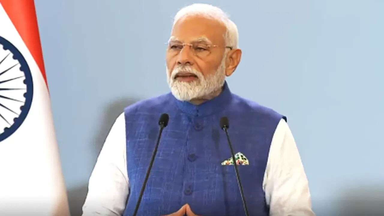 In Poland, PM Modi said – war in Ukraine and West Asia is a matter of concern, we are in favor of talks