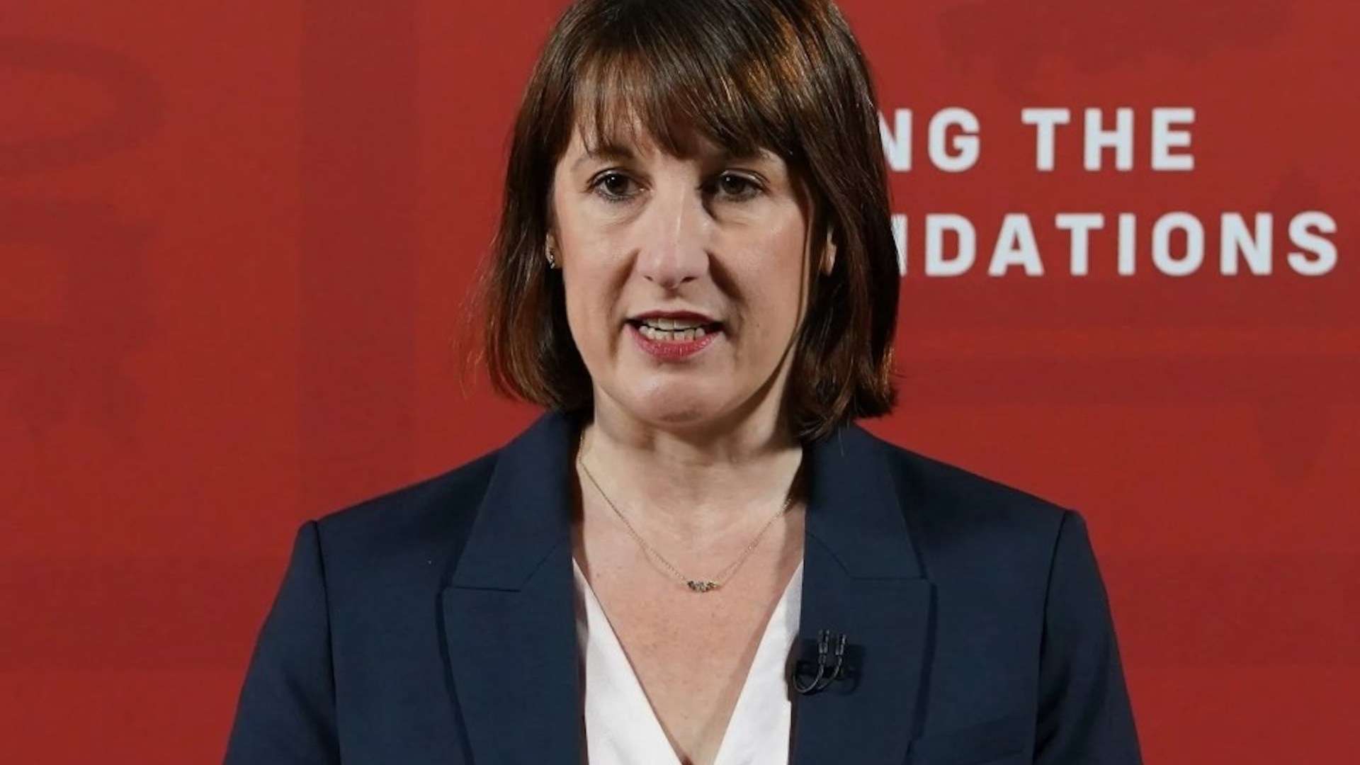 Rachel Reeves urged to ‘come clean’ over fat cat Labour donor landing plum job in the Treasury
