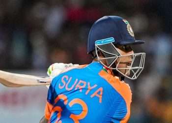 Suryakumar Yadav was injured, could not even bat, a crushing defeat for Mumbai