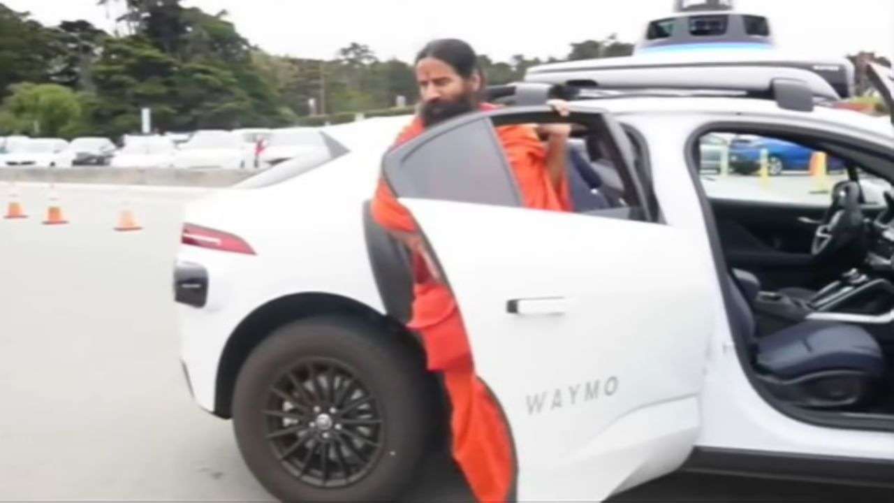 Video: Yoga guru Baba Ramdev traveled in America in a driverless car, shared his experience