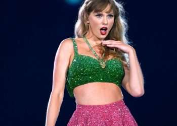 Wills’ pal Taylor Swift given ‘royal treatment’ as she leaves Wembley in huge convoy – Harry must be seething