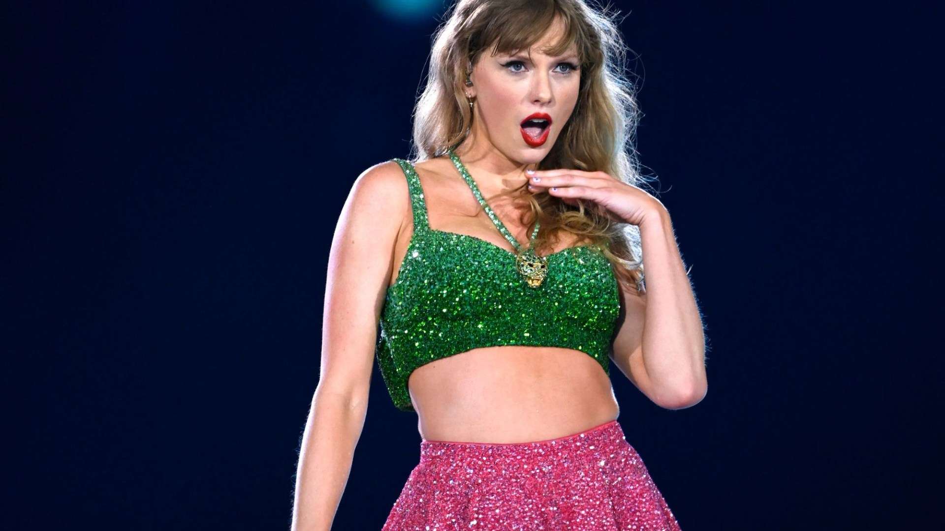 Wills’ pal Taylor Swift given ‘royal treatment’ as she leaves Wembley in huge convoy – Harry must be seething