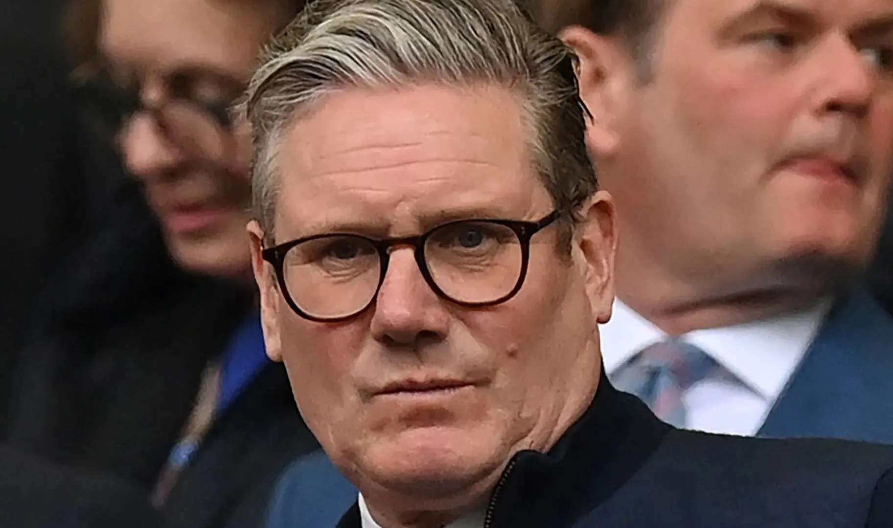 Keir Starmer denies being ‘King of the Freebies’ amid row over bagging tickets and clothes