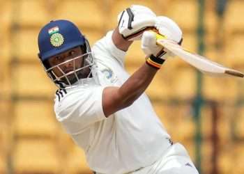 Didn't get a chance against Bangladesh, now Sarfaraz Khan gave a jaw-dropping reply to the selectors after scoring a fifty.