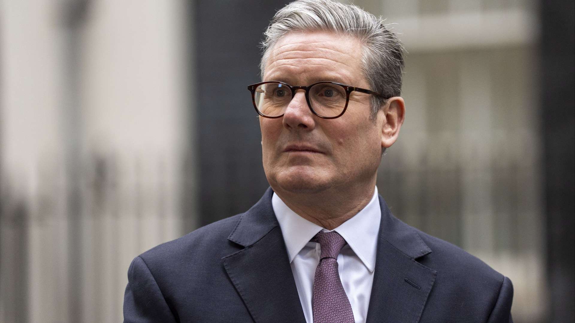 Keir Starmer ‘straight up LIED to public’ over definition of ‘working people’ as millions more brace for Budget tax raid