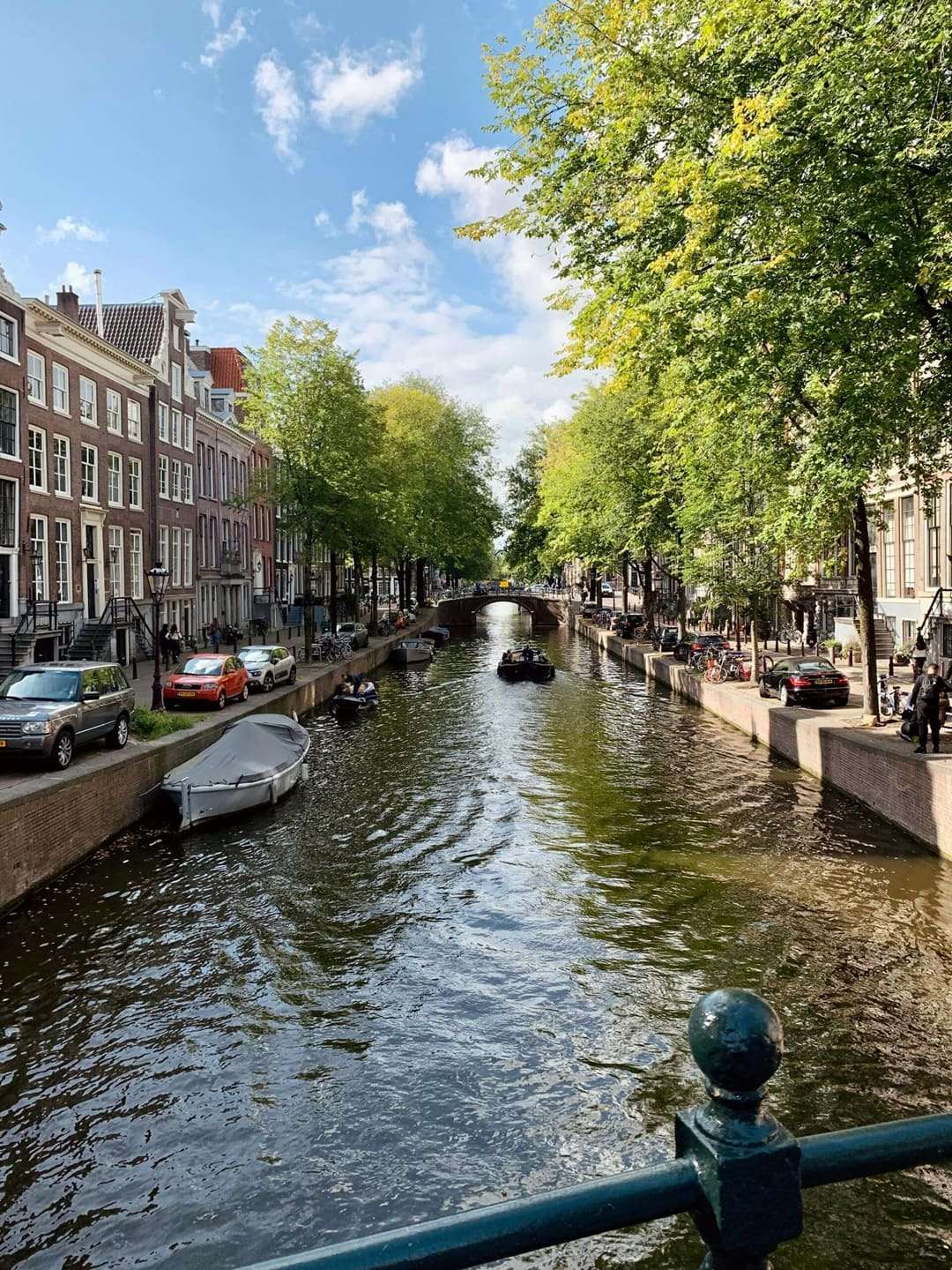 An adventure on the canals of Amsterdam 