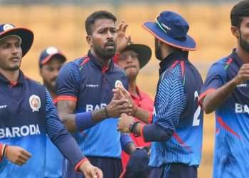 The team lost but Hardik Pandya won the heart, the fans got excited with a gesture, watch the video