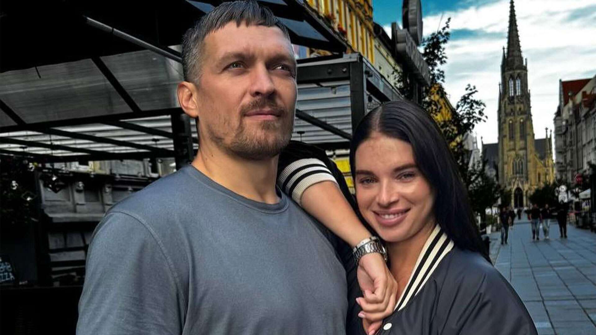 Who is Oleksandr Usyk’s wife Yekaterina and how many children do couple have?
