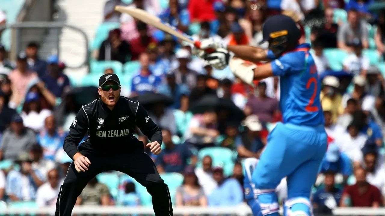 The player who scored more than 13 thousand runs and a double century in the World Cup suddenly announced his retirement