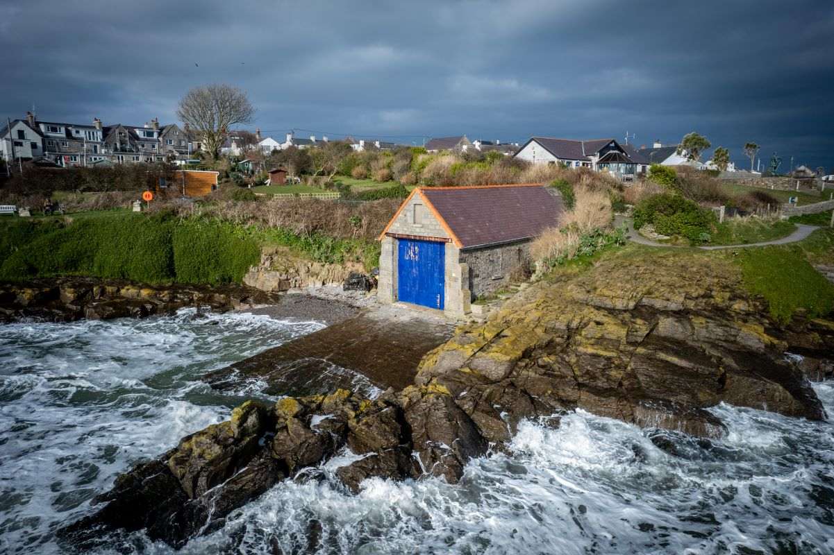 Lifeboat station home to ‘cannibal’ sailor who drank blood of dead crewmates goes on sale for £95k after transformation