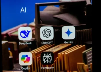 Most generative AI responses based on news content contain inaccuracies