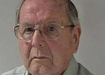 Cheating pig farmer who murdered wife and dumped body in septic tank to run off with his lover dies in prison aged 92