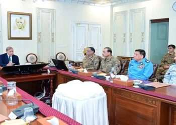 Immediately after Modi’s firm determination on retaliation, the NSC seat was held immediately after the NSC meeting, Army Chief Munir was shown.