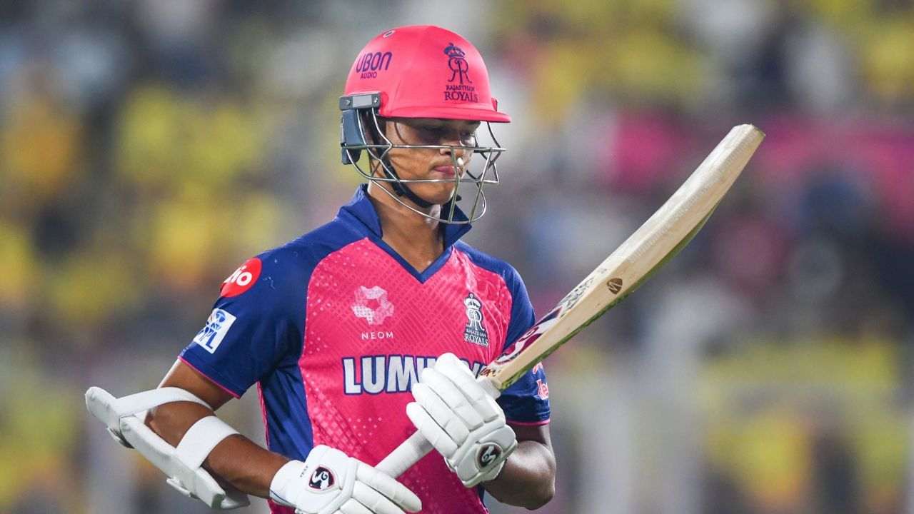 Yashasvi Jaiswal: The one who lifted the star from the road, now wants to leave it