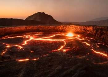 Africa is being split apart by intense ‘superplume’ of hot rock 1,800 miles below Earth’s surface, experts warn