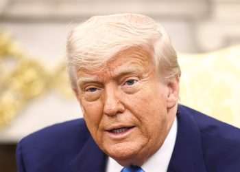 Bizarre moment Trump plays ‘white genocide’ video as he schools President Ramaphosa in fiery White House meeting