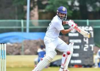 Breaking News: Indian cricketer who scored 14000 runs suddenly announces retirement, a big blow to Gujarat cricket