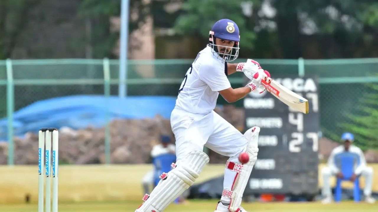 Breaking News: Indian cricketer who scored 14000 runs suddenly announces retirement, a big blow to Gujarat cricket