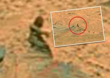 Martian ‘kneeling to pray’, monstrous spiders, secret doorway and Ghandi’s FACE – the creepiest pics of Mars ever taken
