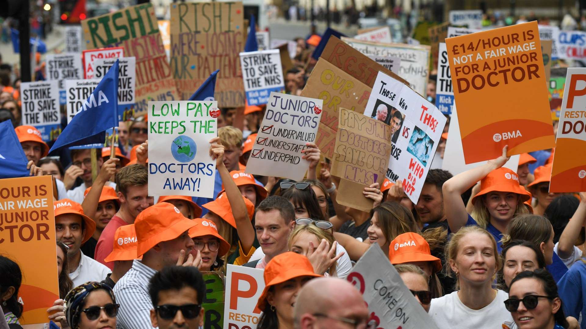 Militant doctors’ union tells activists to hold pizza nights to drum up strike support